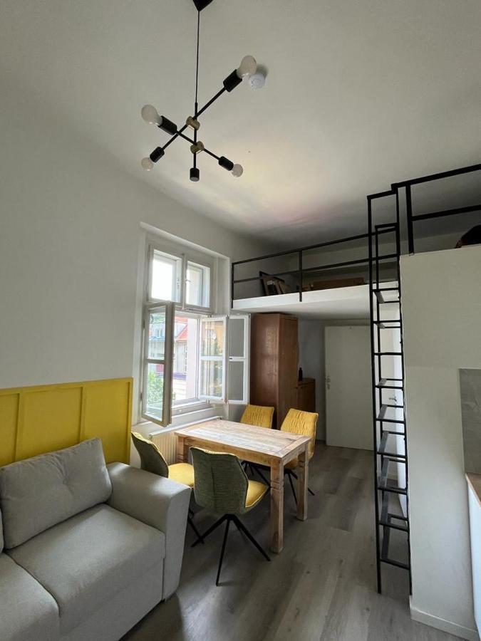 New Close To Palmovka Apartmán